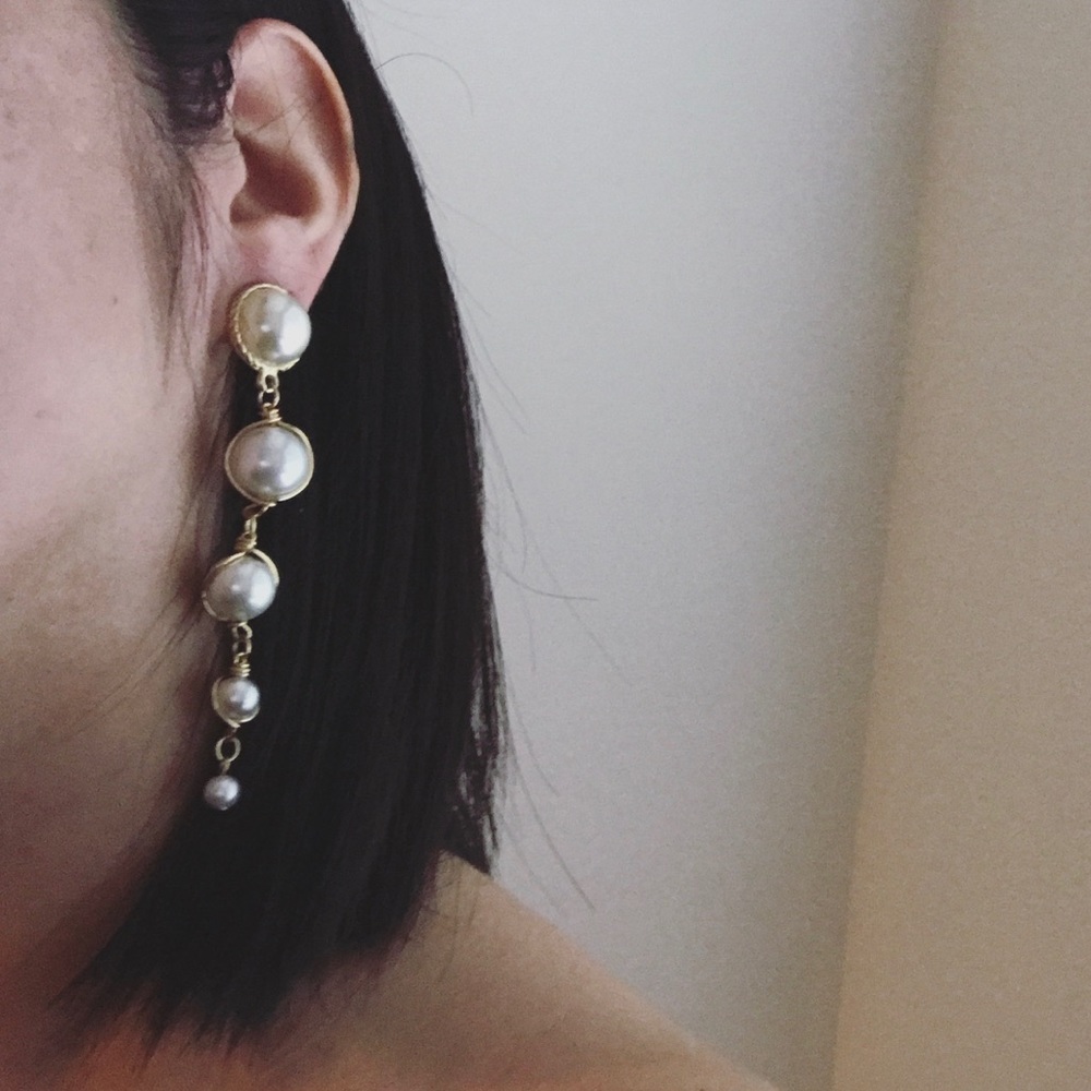 Vintage Fashion Pearl Statement earrings